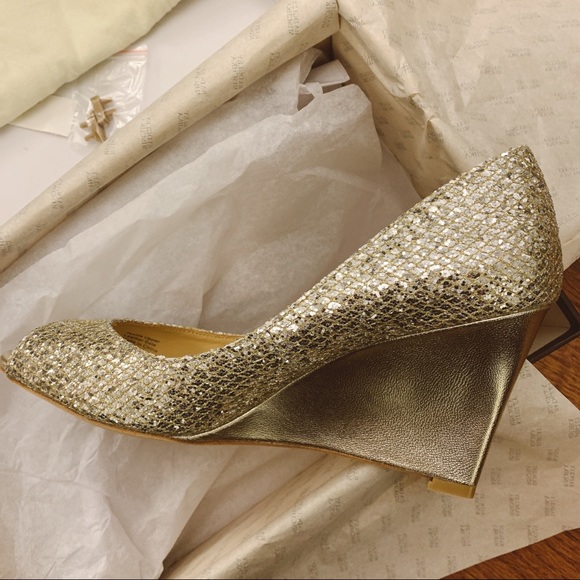 Badgley Mischka Awake Glitter Wedge Pumps - Picture 4 of 7